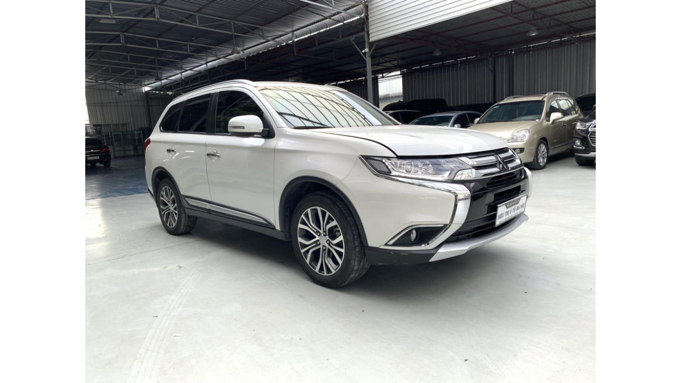 Mitsubishi Outlander 2.0 CVT 2019 Siêu thị ô tô Hà Nội