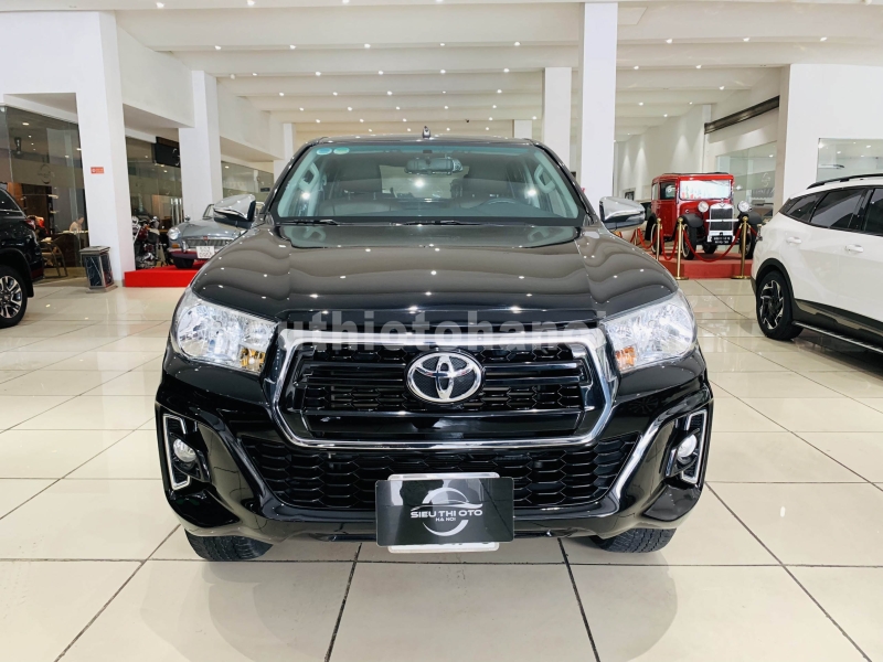 toyota-hilux-e-2-4at-4x2-2019